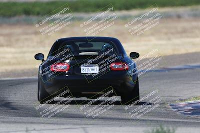 media/May-12-2024-OnGrid (Sun) [[7455ef9f94]]/Group 4 Blue/Session 2 (Outsise Cotton Corners) blue/